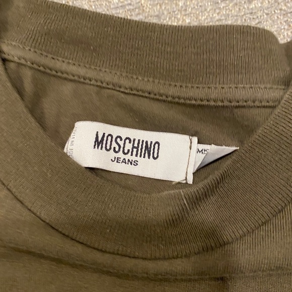 Moschino - Picture 2 of 3